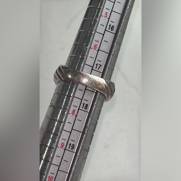 David Yurman 14k Gold & Sterling Silver Ring with Blue Topaz - Picture 5 of 16